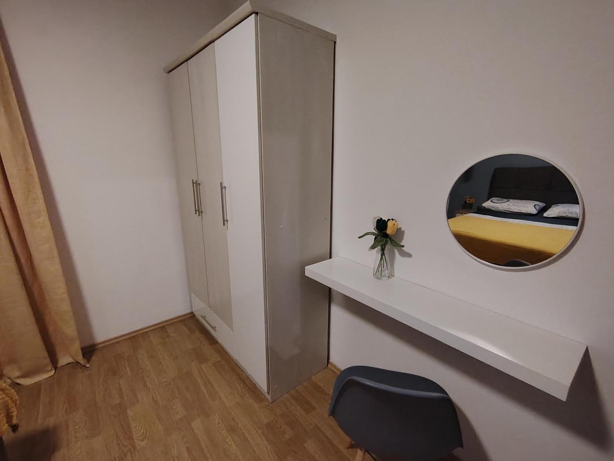 Apartman Hric -50M Od Plaze- Mali Lošinj Exterior foto